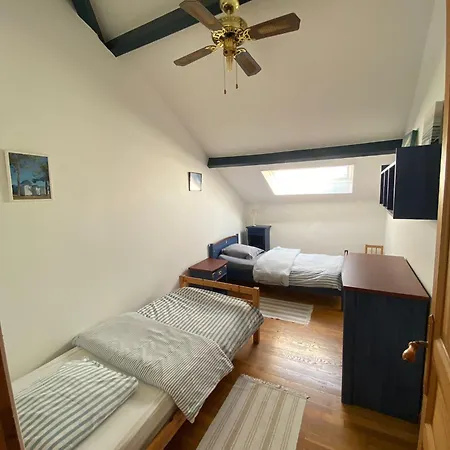 Maison A La Campagne Avec Piscine Et Jacuzzi Buanes